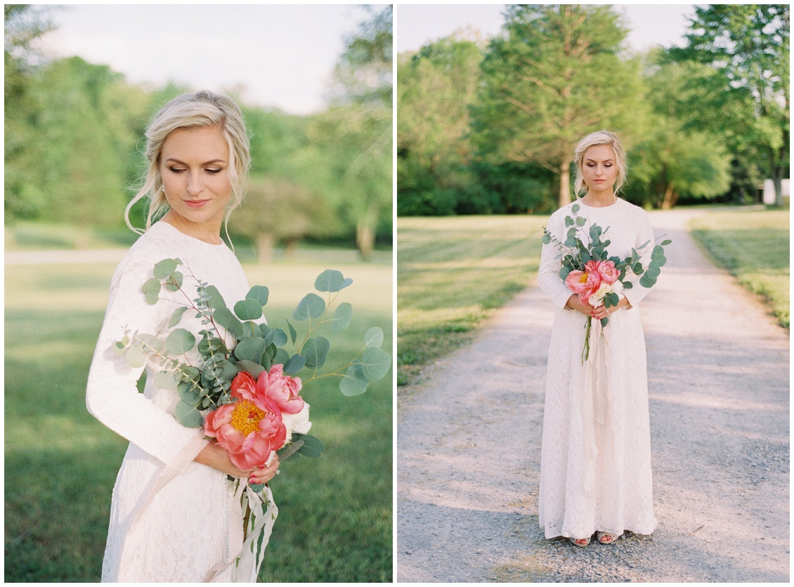 bridal picture inspiration, east tennessee, vintage wedding dress