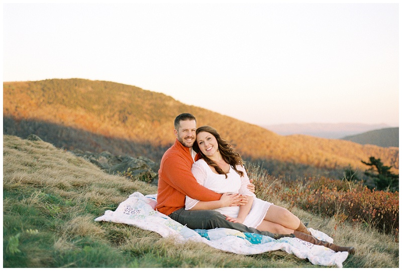 Roan Mountain engagement pictures, film photography, portra 400, couples posing ideas, mountain engagement session, navy engagement outfits, white lace dress engagement outfit, fall engagement pictures