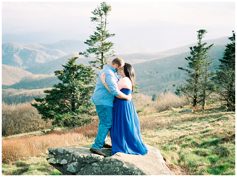 Roan Mountain TN engagement pictures, east tn wedding photographers, mountain engagement session