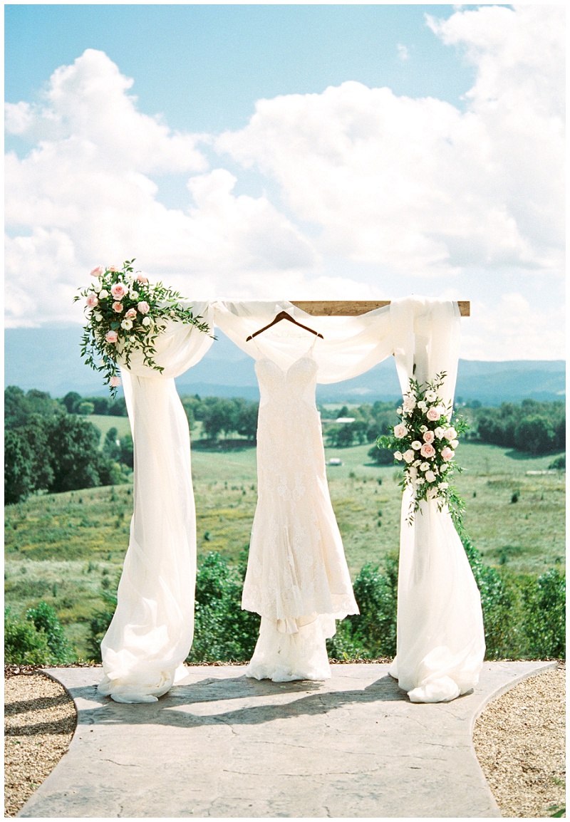 The Homeplace at Johnston Farm Wedding, Flowers by Tammy, Mountain wedding ideas