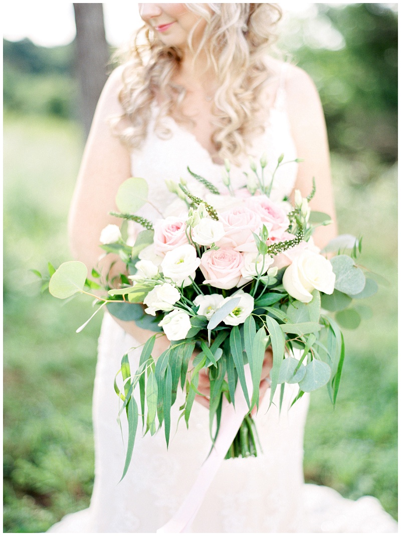 The Homeplace at Johnston Farm Wedding, Greeneville TN Wedding florist, Flowers by Tammy