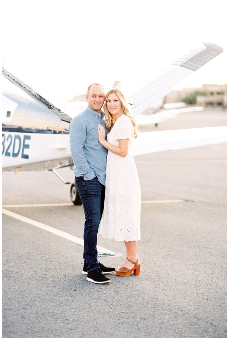Phoenix AZ engagement photographer, phoenix weddings, engagement photos with plane
