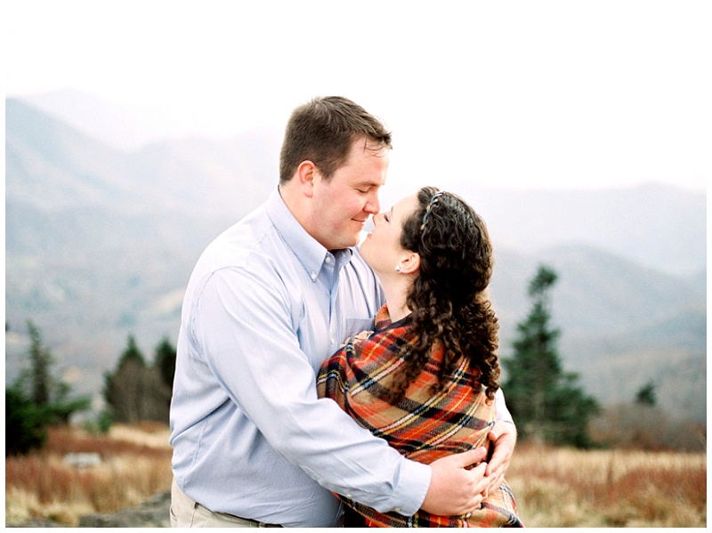 Roan Mountain Engagement Photos, fall engagement picture outfits, knoxville tn wedding photographers