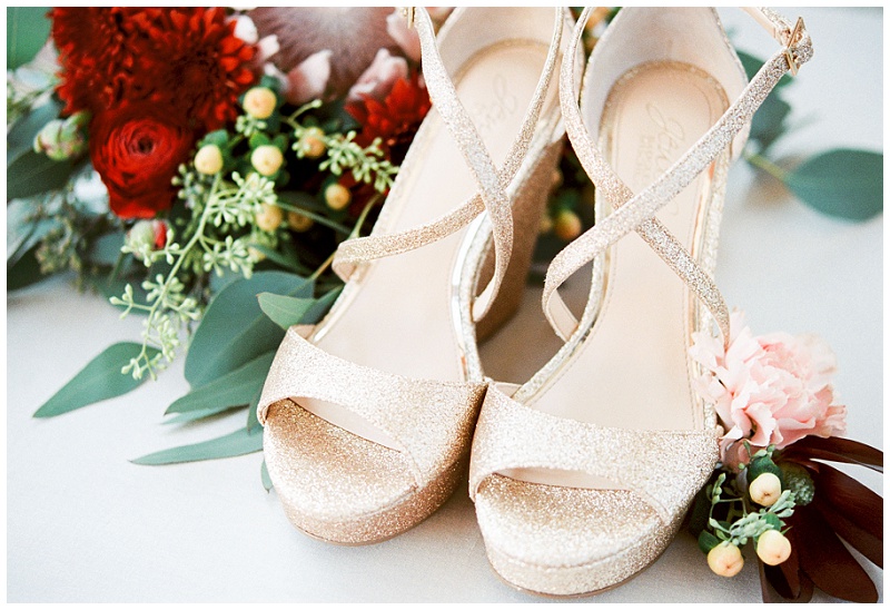 Downtown Kingsport TN Wedding, badgley mischka wedding shoes, Kingsport tn wedding photographer