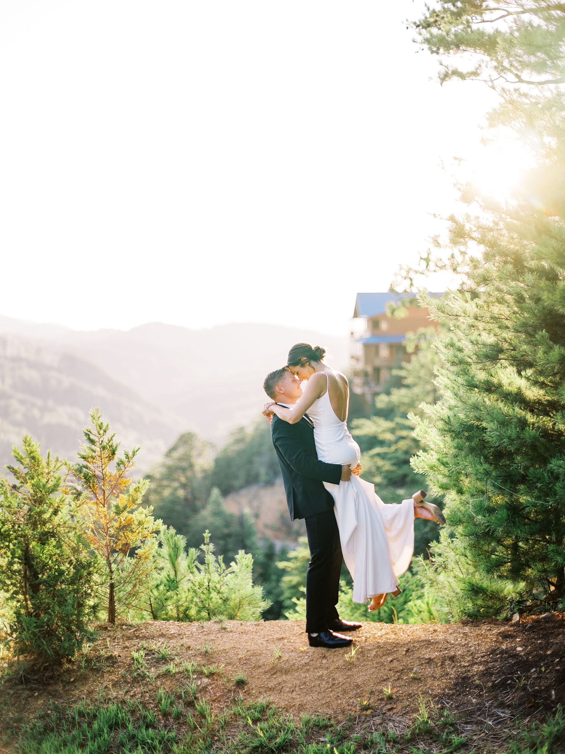 Great Smoky Mountain Wedding Photographer